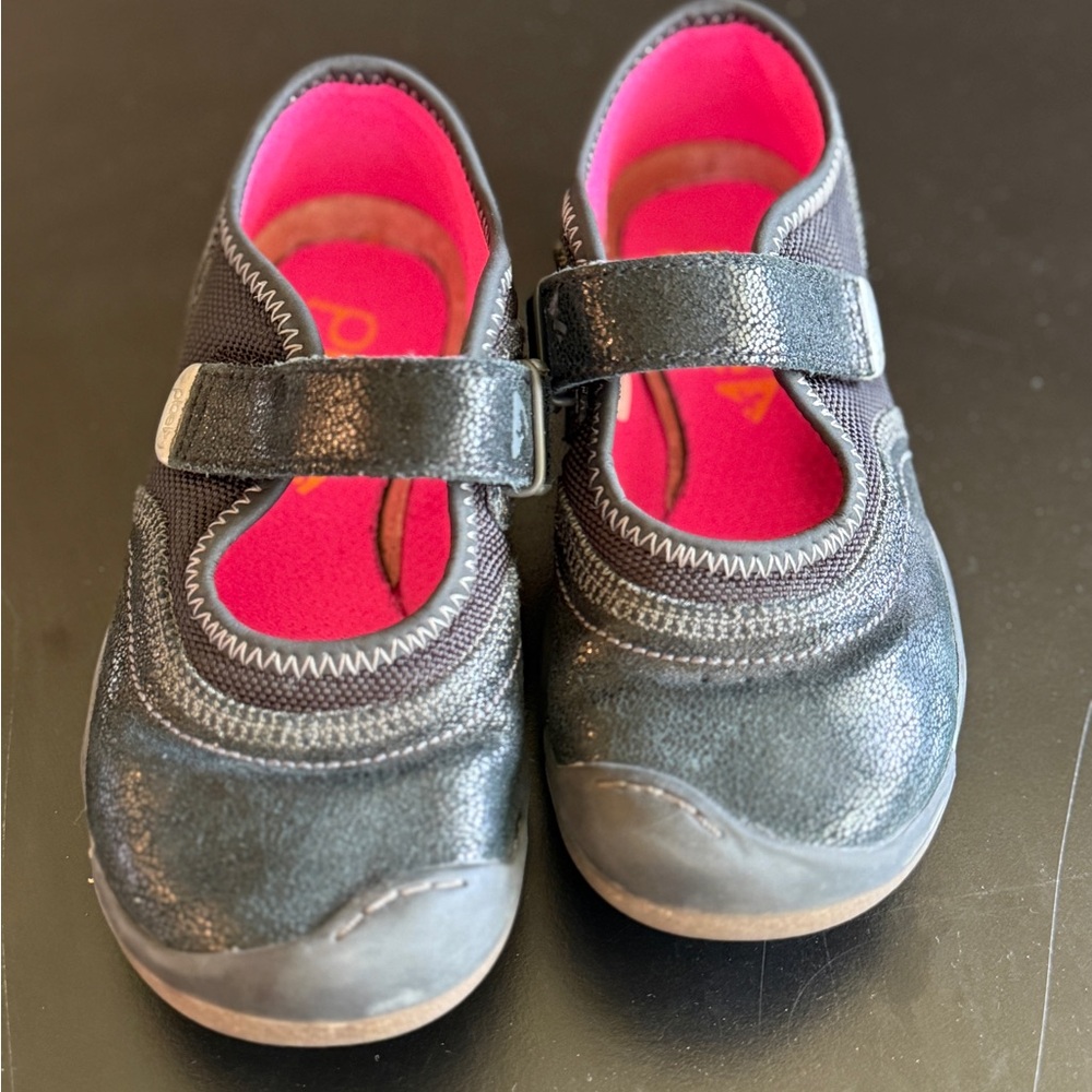 Plae- Mary Jane Uniform Shoe “Emme” size 11.5